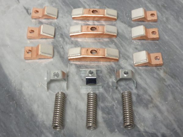5250C81G02: AFTERMARKET, 3 POLE CONTACT KIT REPLACEMENT FOR WESTINGHOUSE / EATON SIZE 4, A200 LINE CONTACTORS & STARTERS