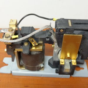 U100A230FXX1XXX: P&H, SIZE: 3, 100 AMP, 1 POLE NORMALLY OPEN, DC CONTACTOR