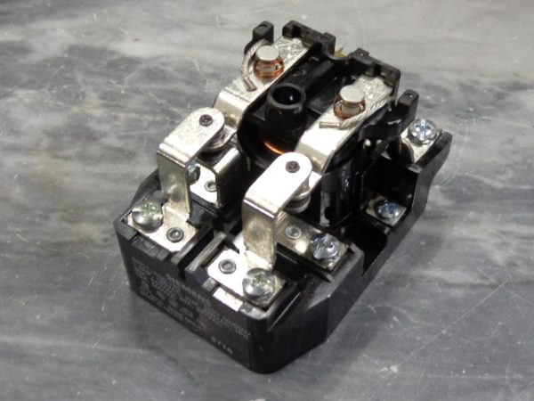 SRD11AR0120:SIEMENS POWER RELAY SRD11AR0120,SIEMENS