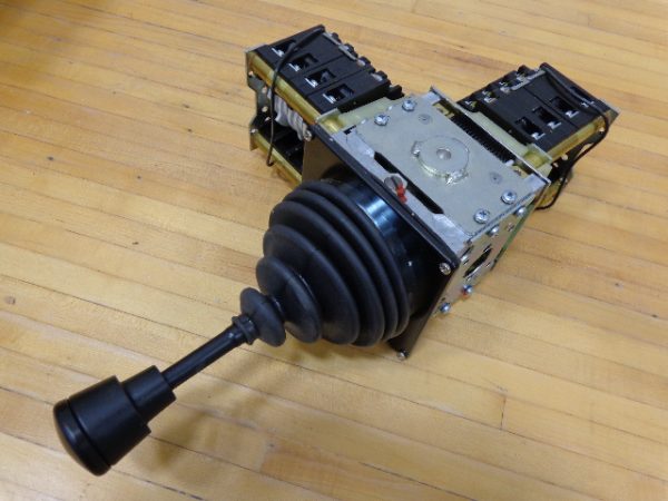 VNSB2EA-4114:JOY STICK VNSB2EA-4114,