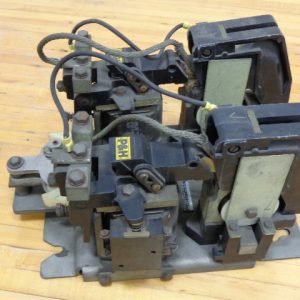 U100A230F1RMX-RECONDITIONED: P&H, 100 AMP, SIZE: 3 DC MECHANICALLY INTERLOCKED DC CONTACTOR U100A230F1RMX