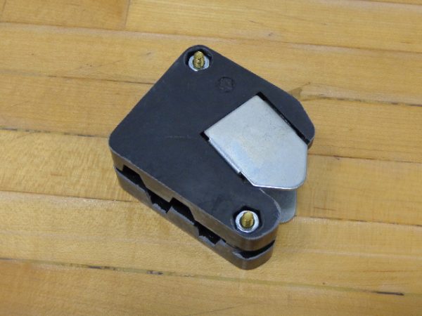 HC42856001:HUBBELL ARCH SHIELD HC42856001,HUBBELL