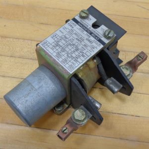 9055-AO118R: SQUARE D DASHPOT INVERSE TIME DELAY RELAY 9055-AO118R