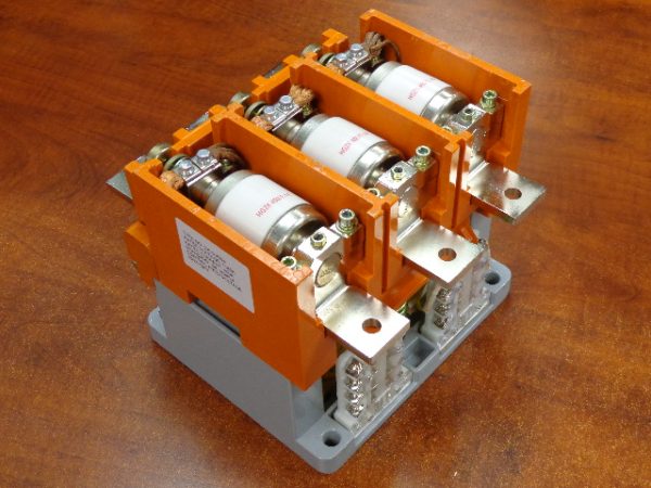 CKJ5-400A:VACUUM CONTACTOR CKJ5-400A,