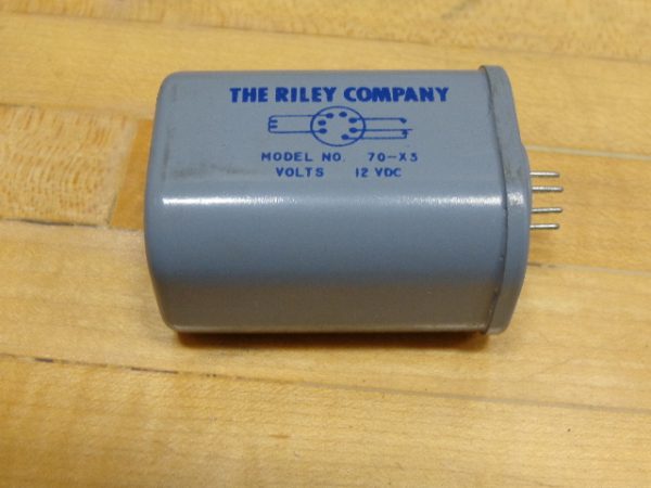 70-X3:THE RILEY COMPANY CAPACITOR 70-X3,THE RILEY COMPANY