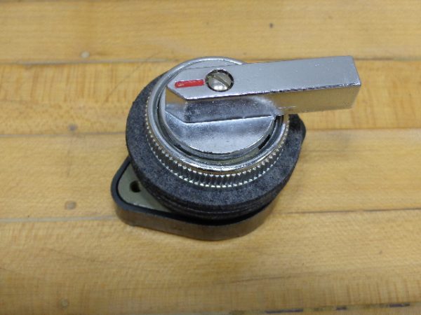 OT2S1W:CUTLER HAMMER HPC SELECTOR SWTICH OT2S1W,CUTLER HAMMER HPC