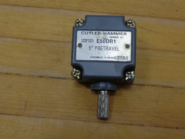 E50DR1:CUTLER HAMMER LIMIT SWITCH HEAD ONLY SIDE ROTARY SPRING RETURN E50DR1,CUTLER HAMMER
