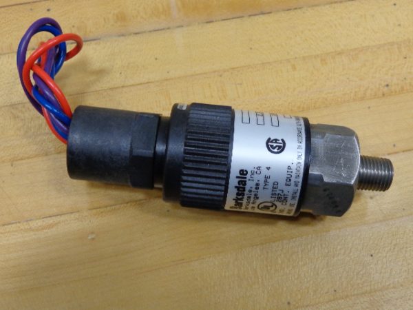 96211-BB1SS-T5:BARKSDALE PRESSURE SWITCHES