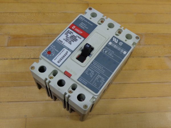 HMCP015E0: 15 AMP, CUTLER HAMMER / WESTINGHOUSE MOTOR CIRCUIT PROTECTOR
