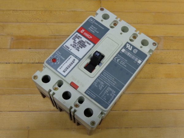 HMCP050K2C: CUTLER-HAMMER, TYPE HMCP MOTOR CIRCUIT PROTECTOR, CIRCUIT BREAKER 3 POLE, 50 AMPS, 600VAC / 250VDC, STYLE 6601C87G08