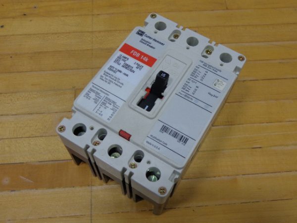 EHD3015: WESTINGHOUSE, CUTLER HAMMER, CIRCUIT BREAKER, 15A, 480V, 3 POLE, NEW SURPLUS