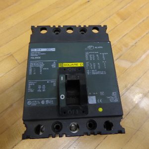 FAL36030: SQUARE D, CIRCUIT BREAKER LINE AND LOAD LUGS, SUITABLE FOR COPPER AND ALUMINUM CABLES