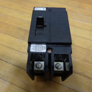 GHB2030:CUTLER HAMMER MOLDED CASE CIRCUIT BREAKER GHB2030,CUTLER HAMMER