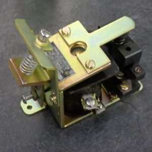 IC2820D300B12 : GENERAL ELECTRIC RELAY IC2820D300G12