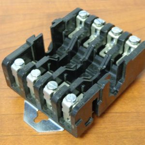 546A301G11:GENERAL ELECTRIC STATIONARY CONTACT SUPPORT ASSEMBLY  546A301G11,GENREAL ELECTRIC