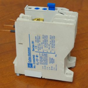 C306DN3B: CUTLER-HAMMER, FREEDOM SERIES OVERLOAD RELAY 32A 3-POLE MAN/AUTO RESET, OPEN TYPE 1NO 1NC
