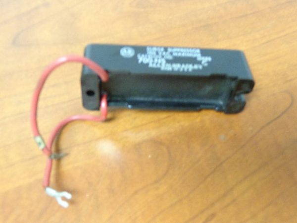 700-N5, ALLEN BRADLEY SURGE SUPPRESSOR 150 VAC MAXIMUM , SERIES B, 700-N5