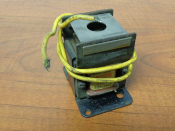 228-145A:DECCO NUMATICS SOLENOID 228-145A,DECCO