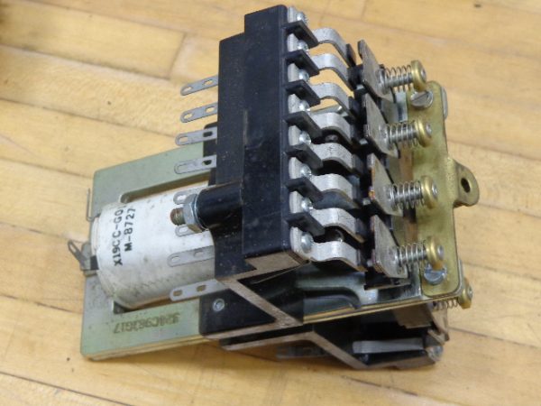 W245G17:SCHINDLER WESTINGHOUSE EC RELAYS W245G17 324C981G17,SCHINDLER WESTINGHOUSE