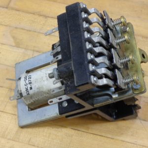 W245G24:SCHINDLER WESTINGHOUSE EC RELAYS W245G24 324C981G24,SCHINDLER WESTINGHOUSE