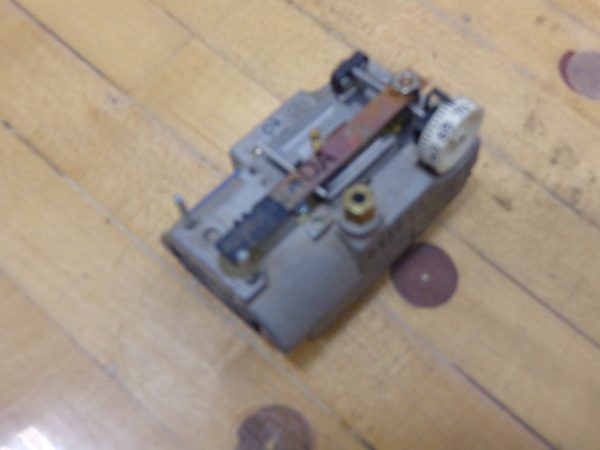 T-4002-201:JOHNSON CONTROLS THERMOSTAT T-4002-201,JOHNSON CONTROLS