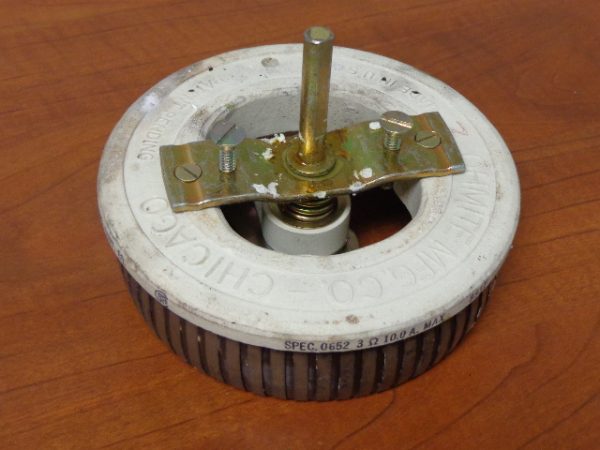 0652 OHMITE RHEOSTAT, 3 OHM, 300 WATT