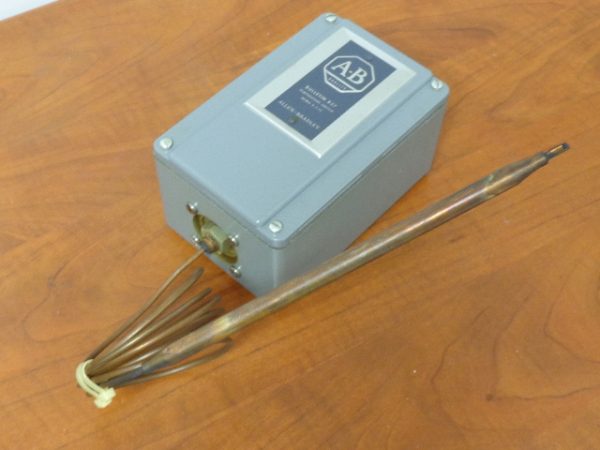 837-A3J:ALLEN BRADLEY TEMPERATURE SWITCH 837-A3J,ALLEN BRADLEY