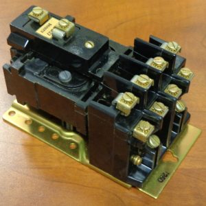 700-BR400A24:ALLEN BRADLEY AC RELAY 700-BR400A24,ALLEN BRADLEY