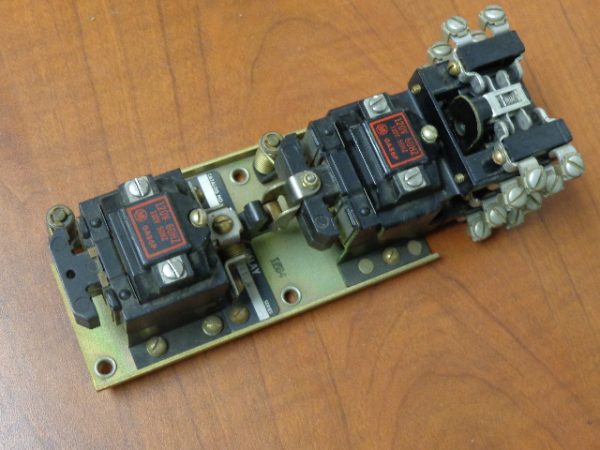 700-BXL440A1:ALLEN BRADLEY CONTROL RELAY 700-BXL440A1,ALLEN BRADLEY