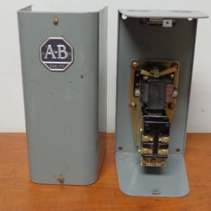849A-ZAD32, ALLEN BRADLEY PNEUMATIC CONTROL TIMER