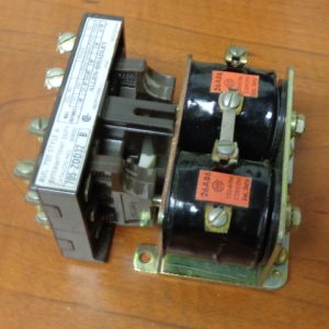 705-Z0D32: ALLEN BRADLEY AC REVERSING CONTACTOR 705-Z0D32