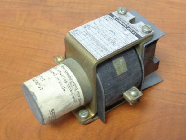 9055-NO116: SQUARE D, MAGNETIC DASH POT RELAY, 9055-NO116, SQUARE D
