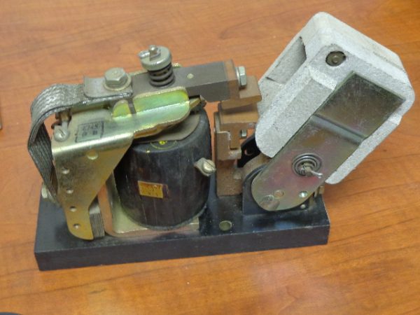 9860-U01:SQUARE D DC CONTACTOR 9860-U01,SQUARE D