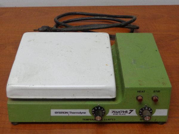 SP-18425: SYBRON THERMOLYNE STIR PLATE SP-18425,SYBRON