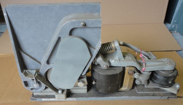 6006H60C: CUTLER-HAMMER, DC INDUCTIVE TIME LIMIT CONTACTOR, NEMA SIZE 6, 600 AMP, 1 POWER POLE, LTI D.C. CONTACTOR