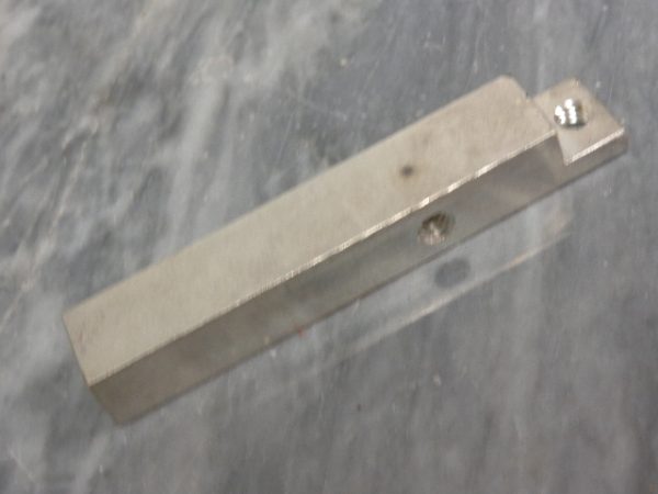 HC16928000:HUBBELL STATIONARY CONTACT BRACKET HC16928000,HUBBELL