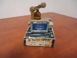 BAF1-2RN2-RH: MICRO SWITCH, LIMIT SWITCH, ACTUATOR STYLE, TOP ROLLER ARM