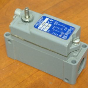 9007-AW14:SQUARE D LIMIT SWITCH 9007-AW14,SQUARE D