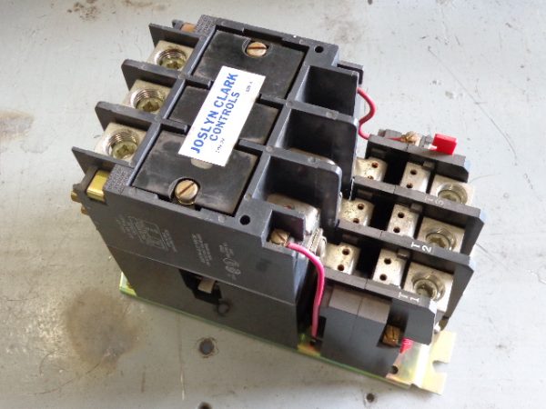 T13U034-76: CLARK, SIZE 4 STARTER, 110-120V 60HZ, 110V 50HZ WITH TB162-1 COIL, NEW SURPLUS