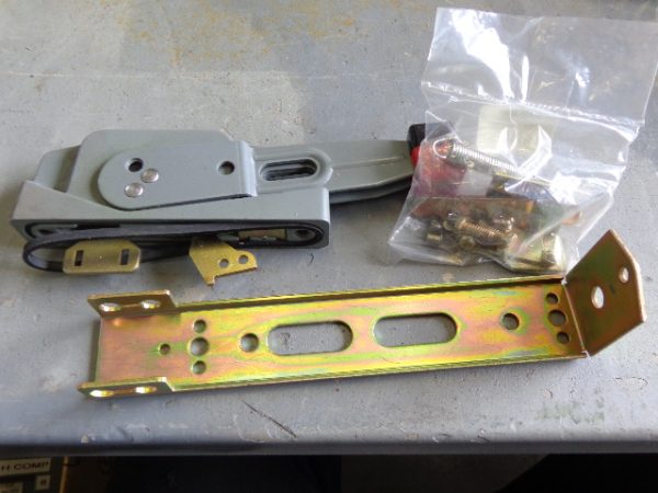 9422A1:SQUARE D FLANGE MOUNTED OPERATING HANDLE 9422A1,SQUARE D