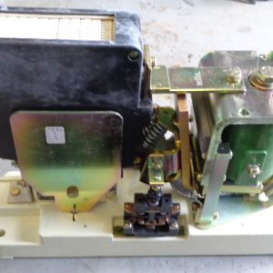 DS303A-7A01LX-A002-XT: GENERAL ELECTRIC DC CONTACTOR DS303A7A01LXA002 ,GENERAL ELECTRIC