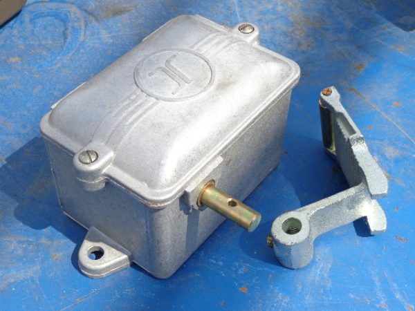 A102-S4635A-3:JOSLYN CLARK LIMIT SWITCH A102-S4635A-3,JOSLYN CLARK