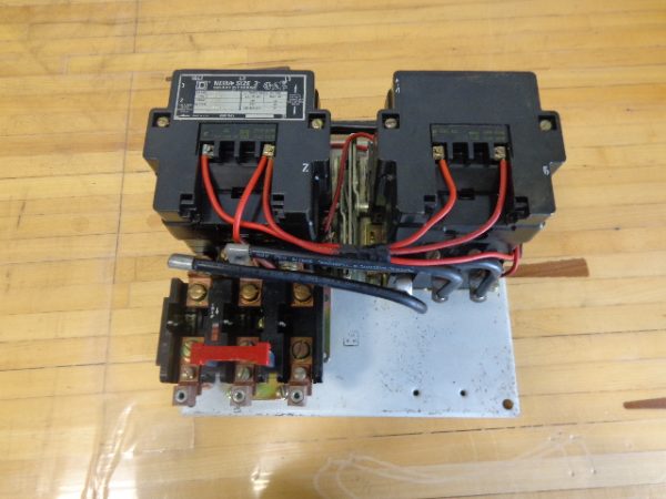8736-SE02: SQUARE D STARTER