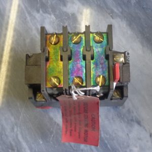 KTM35-13: JOSLYN CLARK, OVERLOAD RELAY BULLETIN 7324, TYPE TM, 3 LINE OVERLOAD RELAY FOR USE WITH CURRENT TRANSFORMERS, 600 VOLTS MAX.