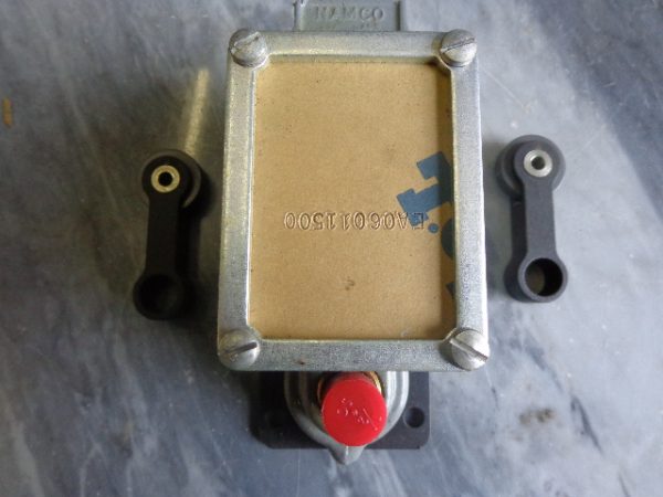 EA06011500:NAMCO LIMIT SWITCH EA06011500,NAMCO