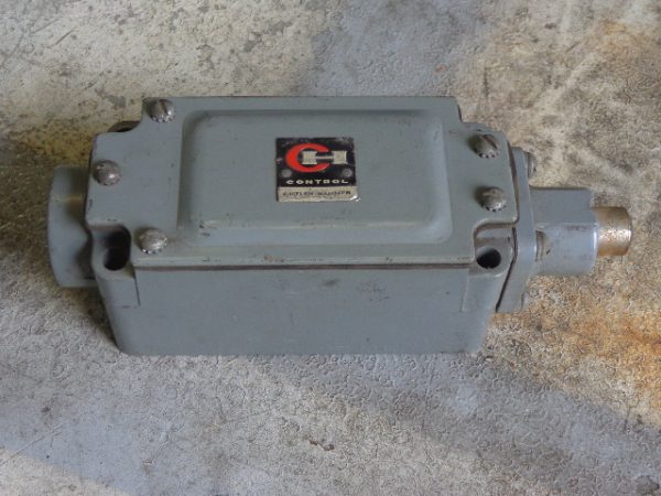 10316H14C:CUTLER HAMMER LIMIT SWITCH 10316H14C,CUTLER HAMMER