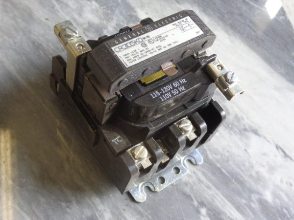 CR305K002:GENERAL ELECTRIC CONTACTOR CR305K002,GENERAL ELECTRIC