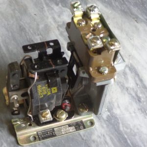 9050-AO-12E:SQUARE D TIMING RELAY 9050-AO-12E,SQUARE D