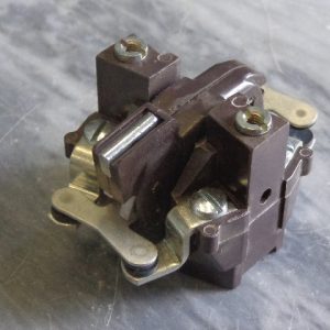 6011H6A: CUTLER HAMMER 2 POLE DC AUXILIARY CONTACT BLOCK FOR DC RELAYS