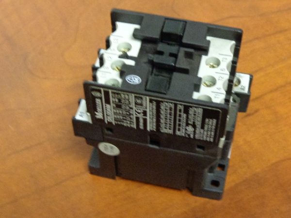 DIL0M/11/Z00/S KLOCKNER MOELLOR SIZE 1 STARTER